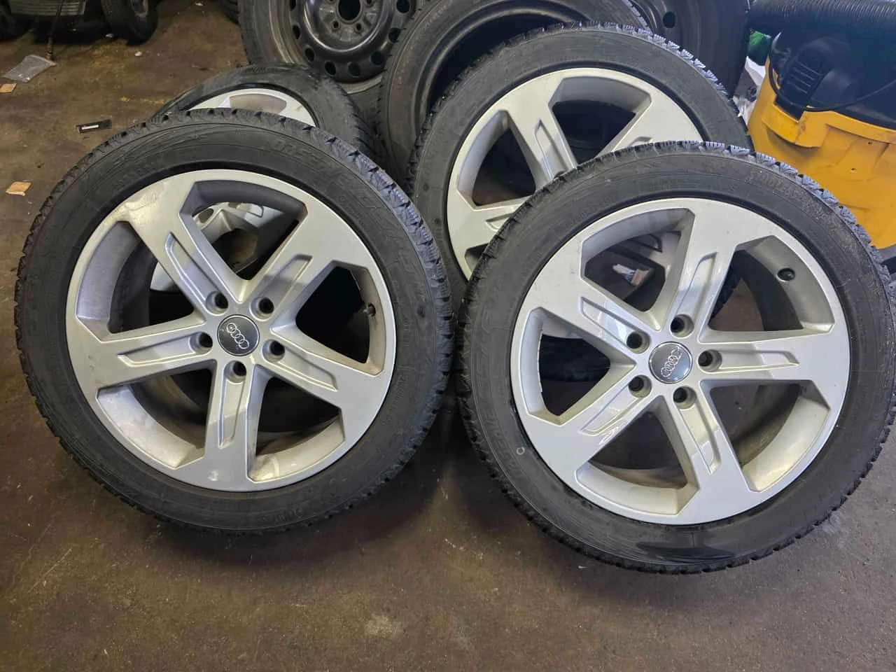Audi A3 * Komfort * CARFAX * БЕЗ ПЪРВОНАЧАЛНА ВНОСКА, снимка 17 - Автомобили и джипове - 54480241