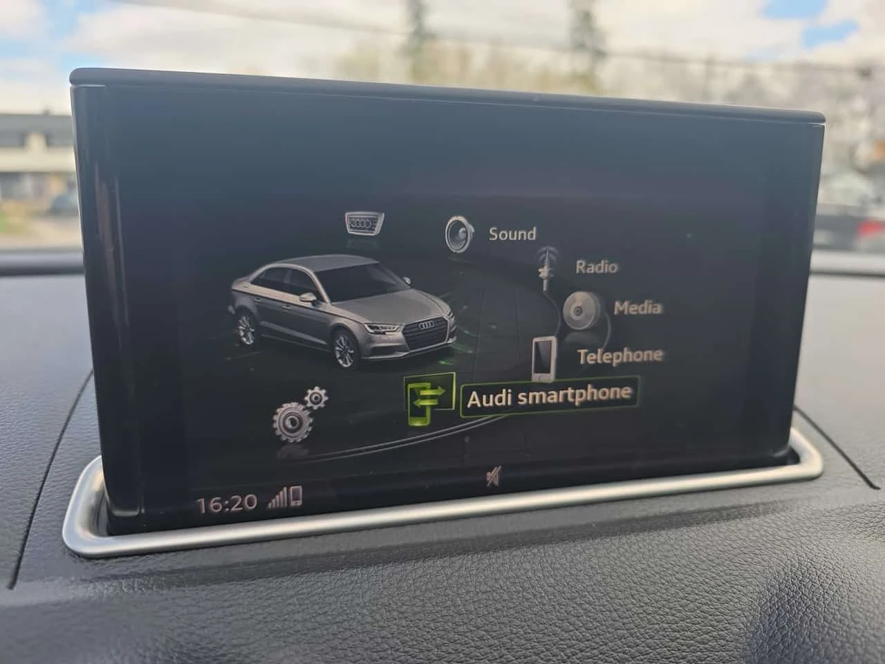 Audi A3 * Komfort * CARFAX * БЕЗ ПЪРВОНАЧАЛНА ВНОСКА, снимка 10 - Автомобили и джипове - 54480241