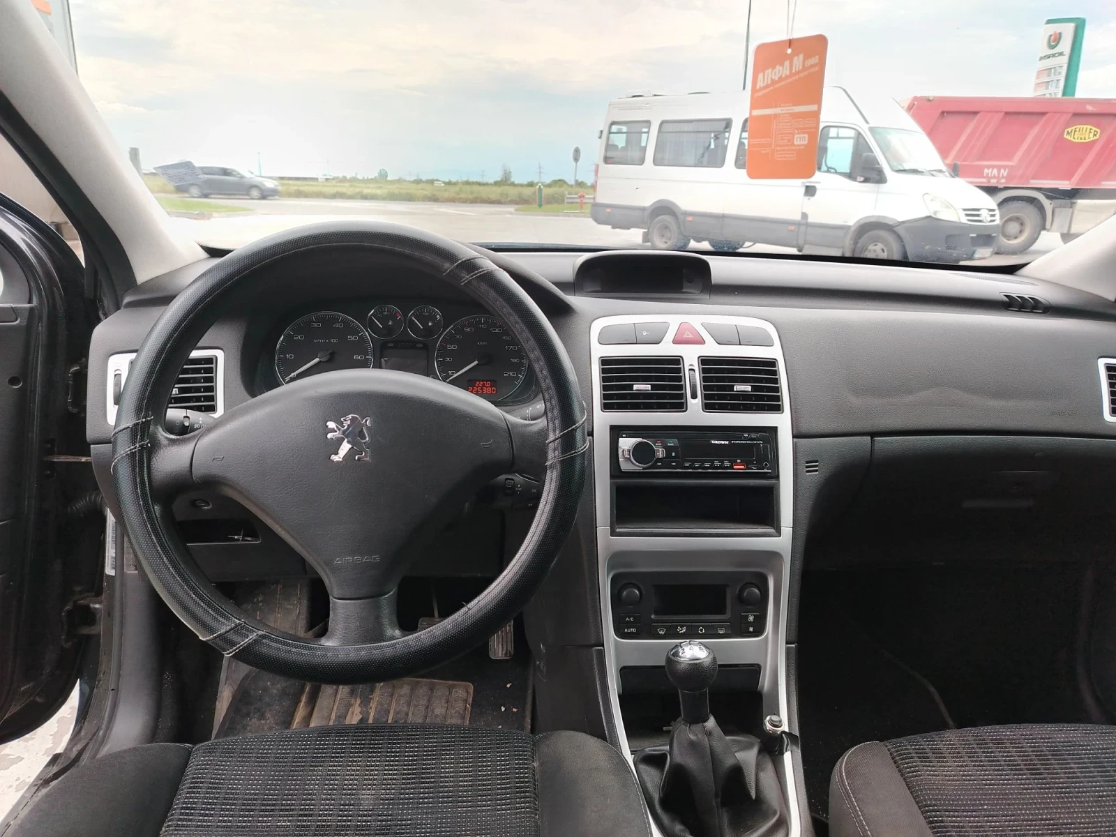 Peugeot 307 1.4i газ/бензин, снимка 8 - Автомобили и джипове - 54609963