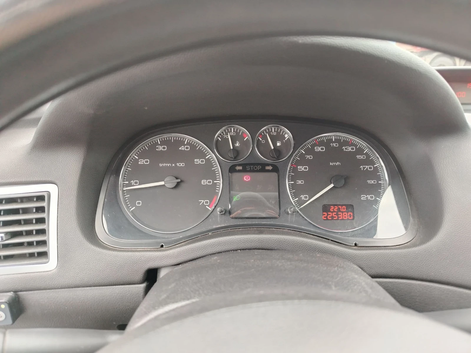 Peugeot 307 1.4i газ/бензин, снимка 7 - Автомобили и джипове - 54609963