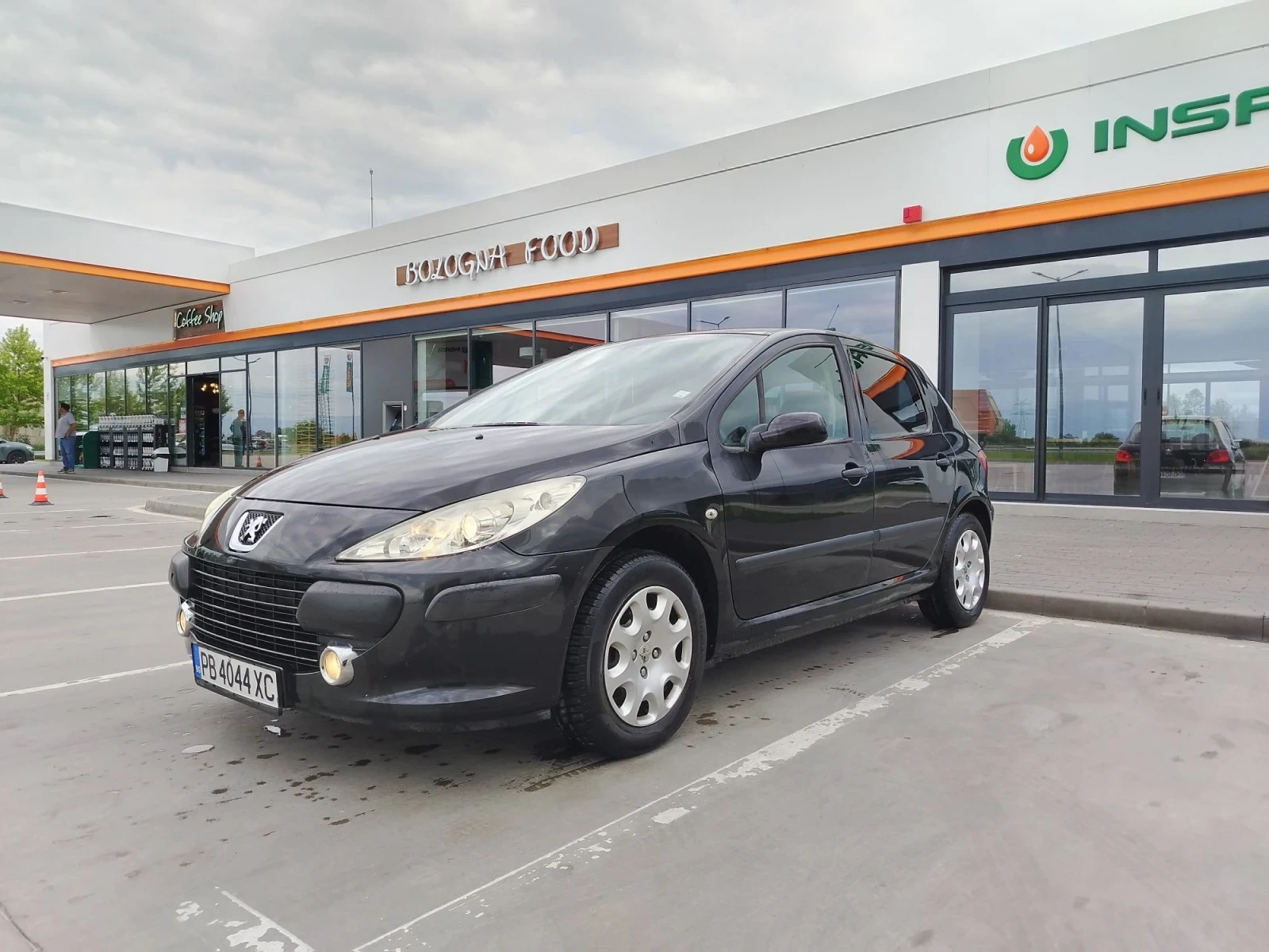 Peugeot 307 1.4i газ/бензин, снимка 2 - Автомобили и джипове - 54609963