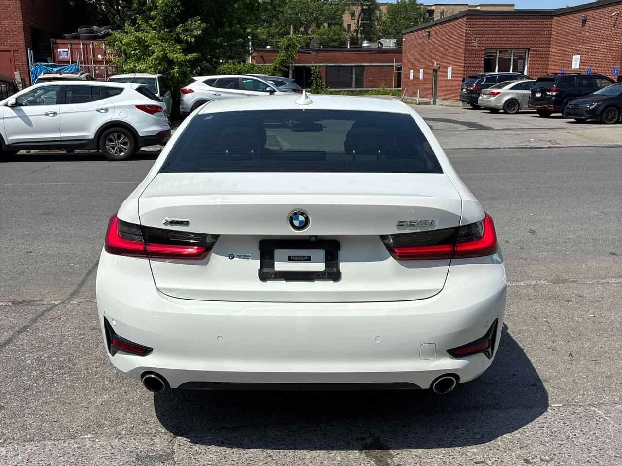BMW 330 i xDrive/ПОДГРЕВИ/ШИБИДАХ/АВТОФИНАНСИРАНЕ, снимка 5 - Автомобили и джипове - 55239139