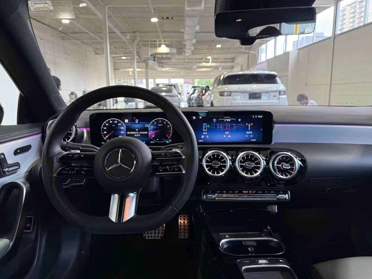 Mercedes-Benz CLA 250 * CARFAX * БЕЗ ПЪРВОНАЧАЛНА ВНОСКА, снимка 9 - Автомобили и джипове - 55269159