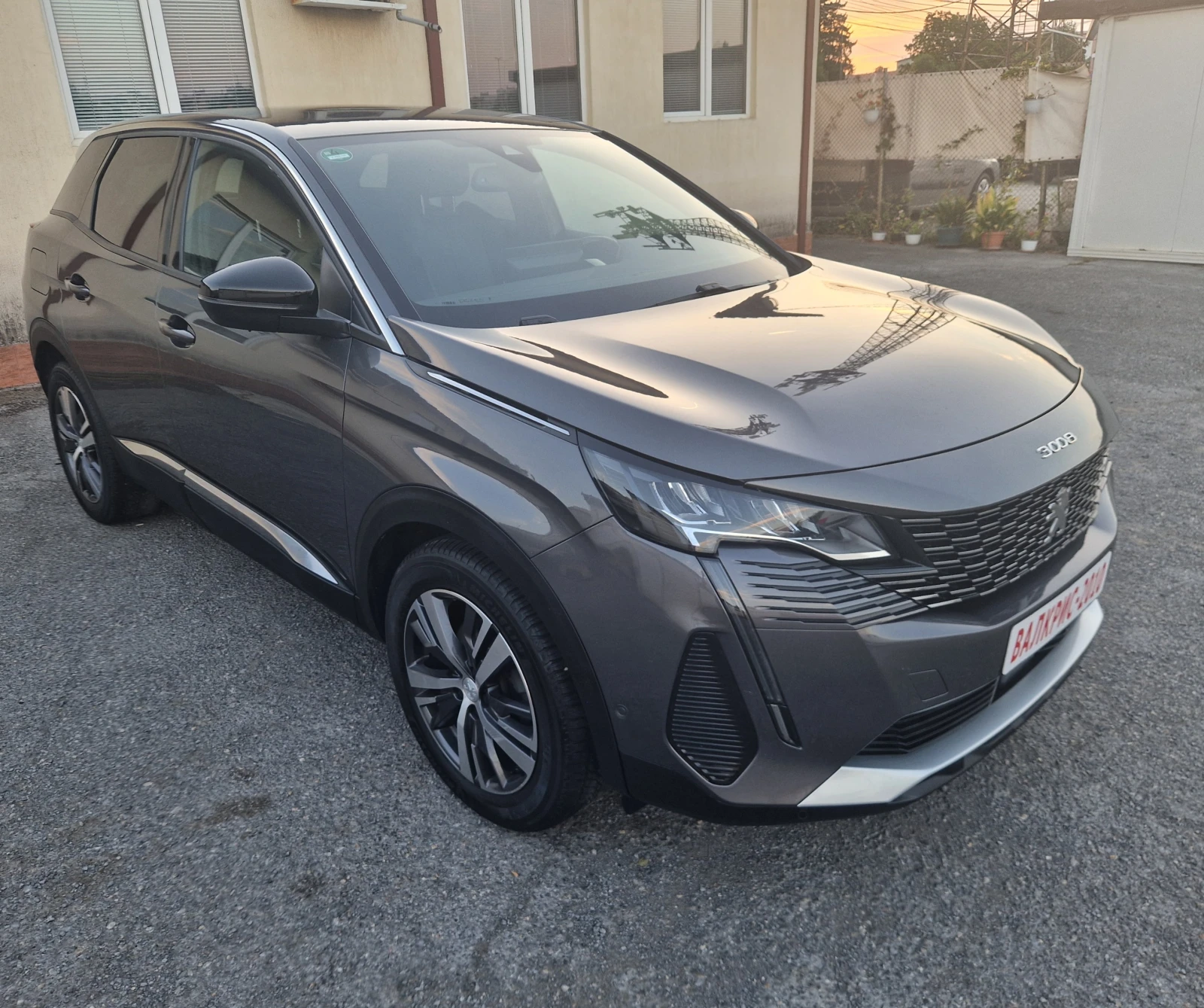 Peugeot 3008 НОВИЯ АВТОМАТ PREMIUM 2024Г.