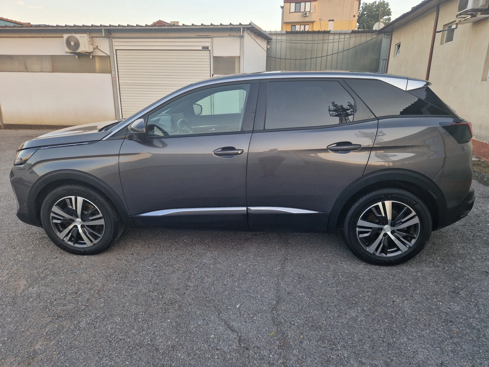Peugeot 3008 НОВИЯ АВТОМАТ PREMIUM 2024Г., снимка 5 - Автомобили и джипове - 55805522