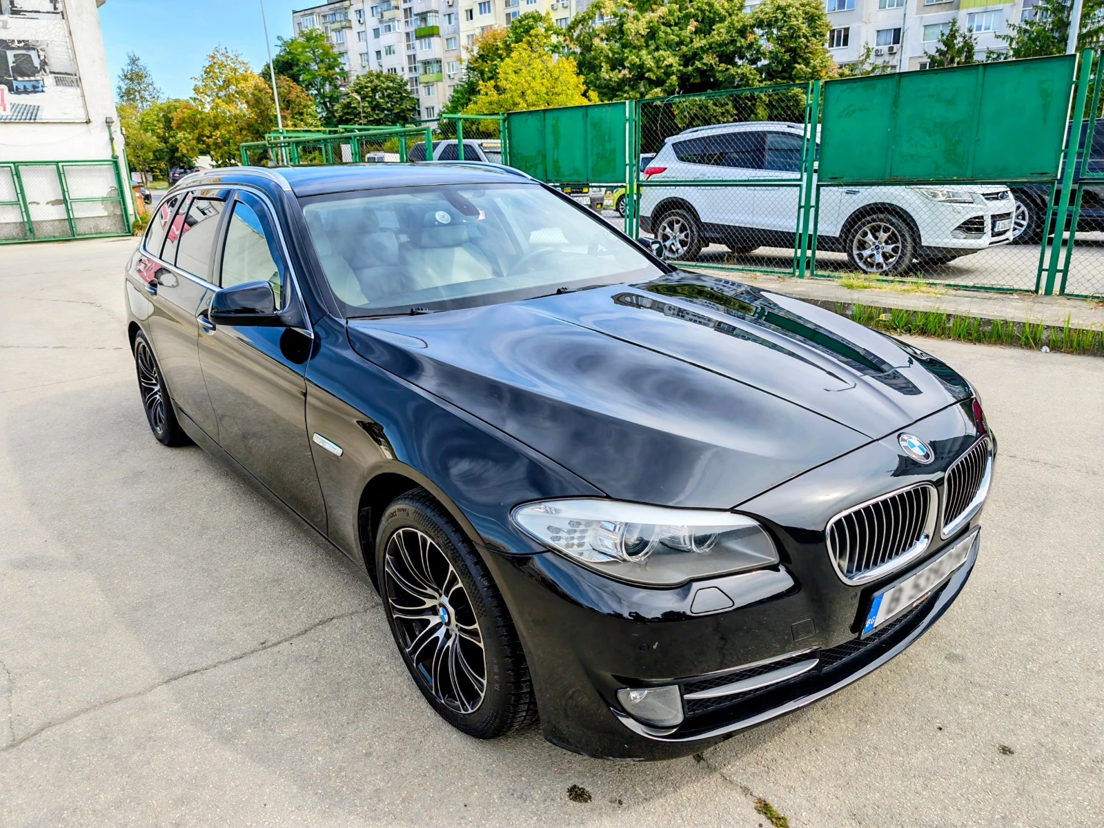 BMW 520 N47T, снимка 3 - Автомобили и джипове - 56150431