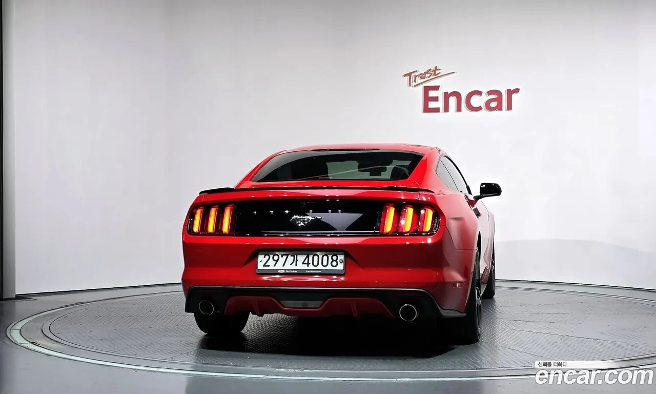 Ford Mustang COUPE, снимка 4 - Автомобили и джипове - 56740097