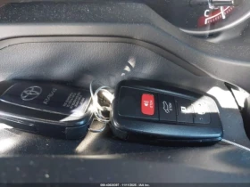 Toyota Rav4 ПОДГРЕВ* КАМЕРА* КЕЙЛЕС* LANE* ASSIST - 21000 € / 41072.43 лв. - 77389370 11