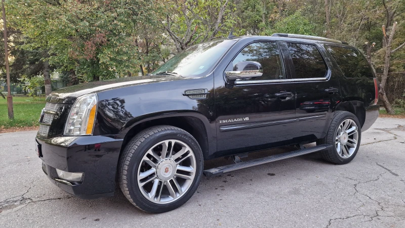 Cadillac Escalade, снимка 5 - Автомобили и джипове - 47571304