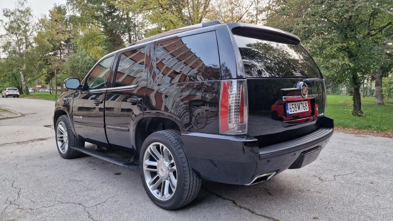 Cadillac Escalade, снимка 6 - Автомобили и джипове - 47571304