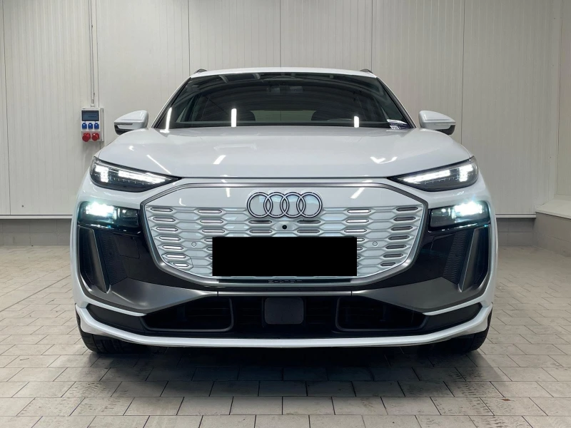 Audi Q6 55 E-TRON/S-LINE/QUATTRO/360/MATRIX/MMI DISPLAY/, снимка 2 - Автомобили и джипове - 52331631