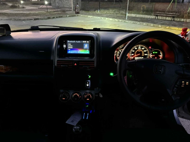 Honda Cr-v 2.0i, снимка 12 - Автомобили и джипове - 53448016