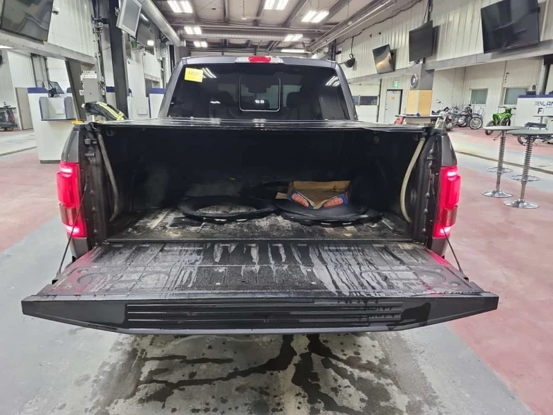 Ford F150 LARIAT/5.0/КОЖА/НАВИ/ПРЕДСТАВИТЕЛСТВО, снимка 12 - Автомобили и джипове - 53524170