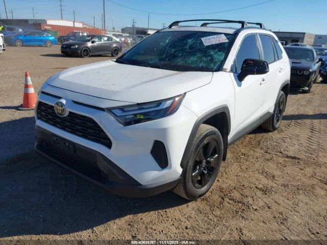 Toyota Rav4 ПОДГРЕВ* КАМЕРА* КЕЙЛЕС* LANE* ASSIST - изображение 2