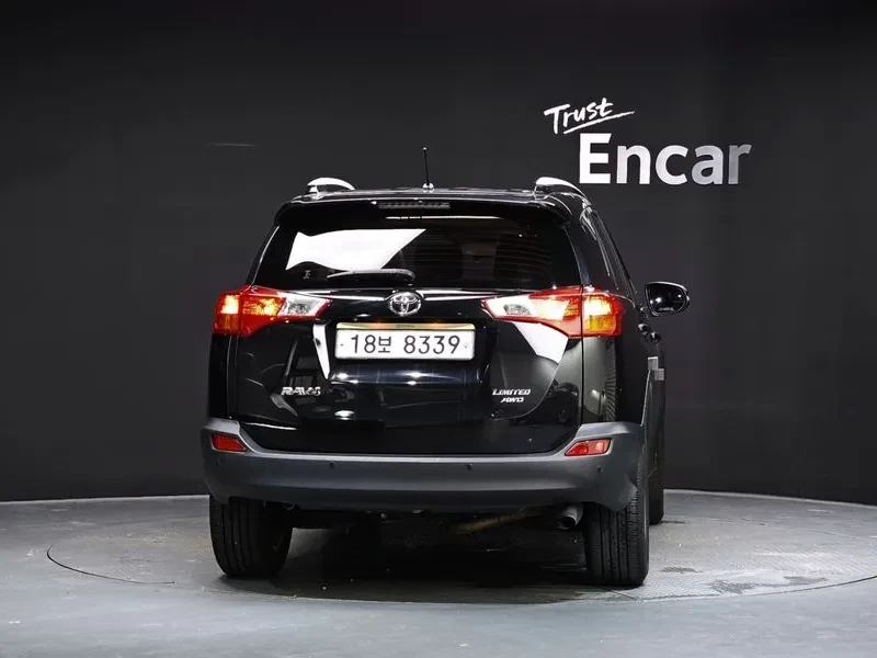 Toyota Rav4 2.5 4Wd, снимка 4 - Автомобили и джипове - 55899853