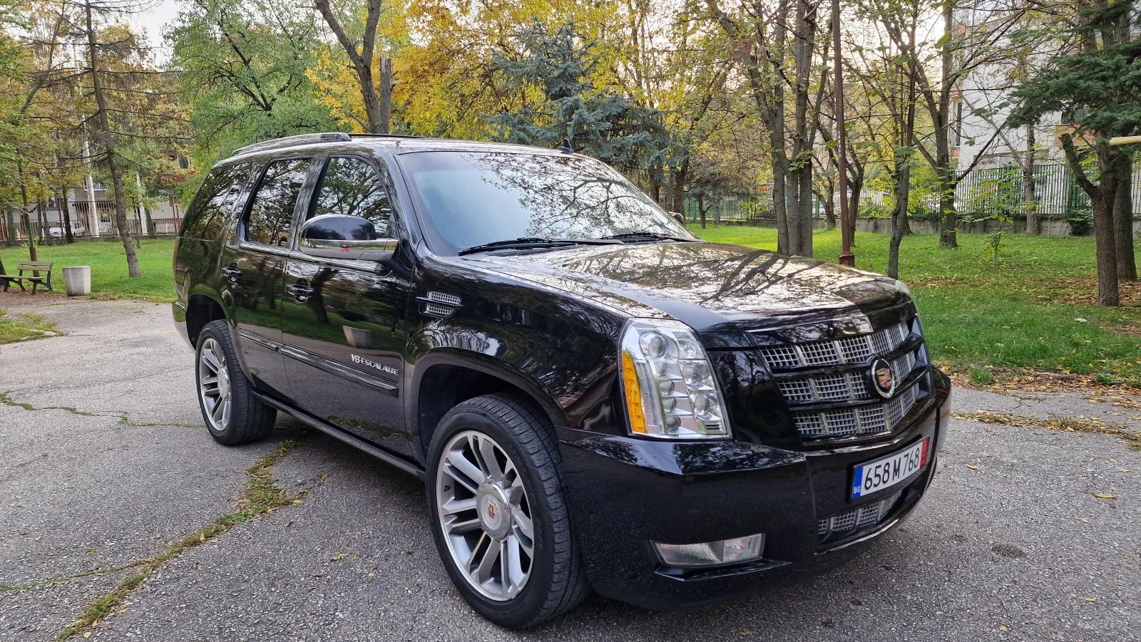 Cadillac Escalade | Mobile.bg — изображение 1