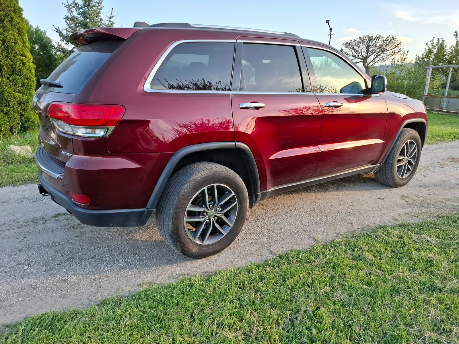 Jeep Grand cherokee  - изображение 4