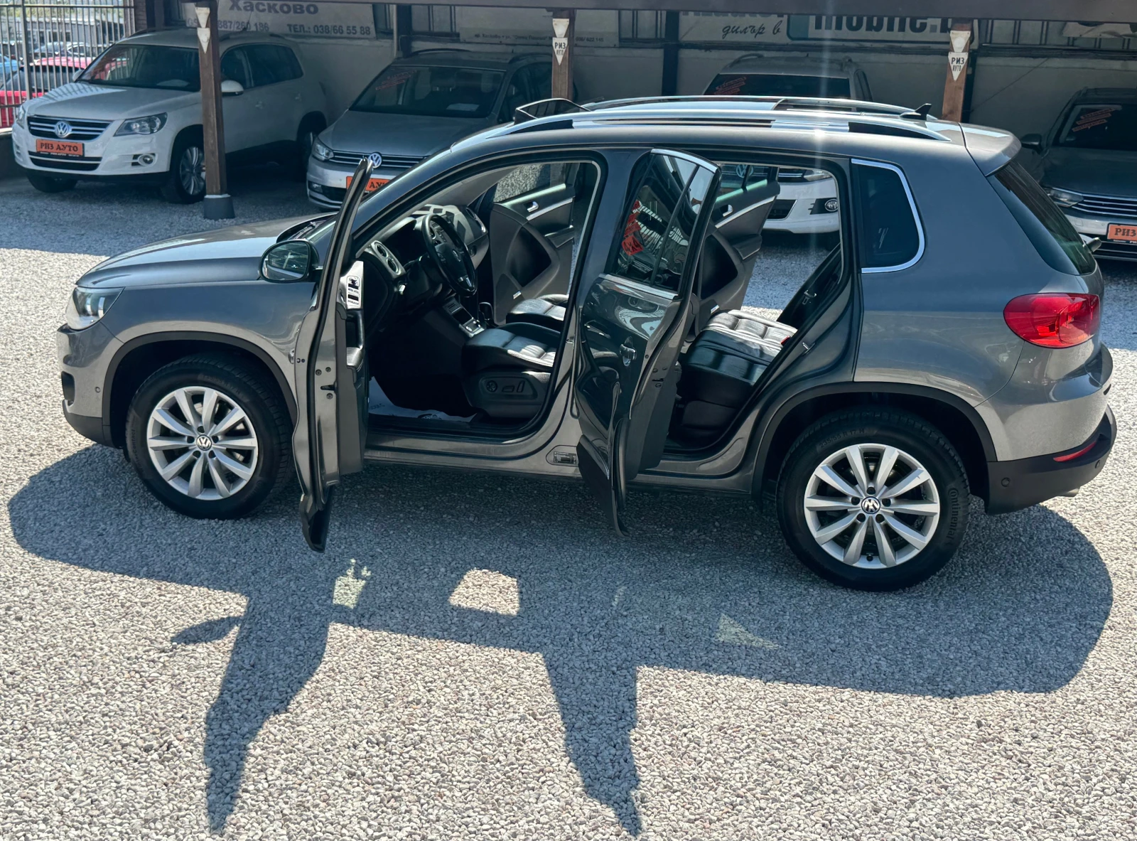 VW Tiguan 2.0TDI* AUT* NAVI* 177ks* 4х4* PANORAMA* LIZING - изображение 10