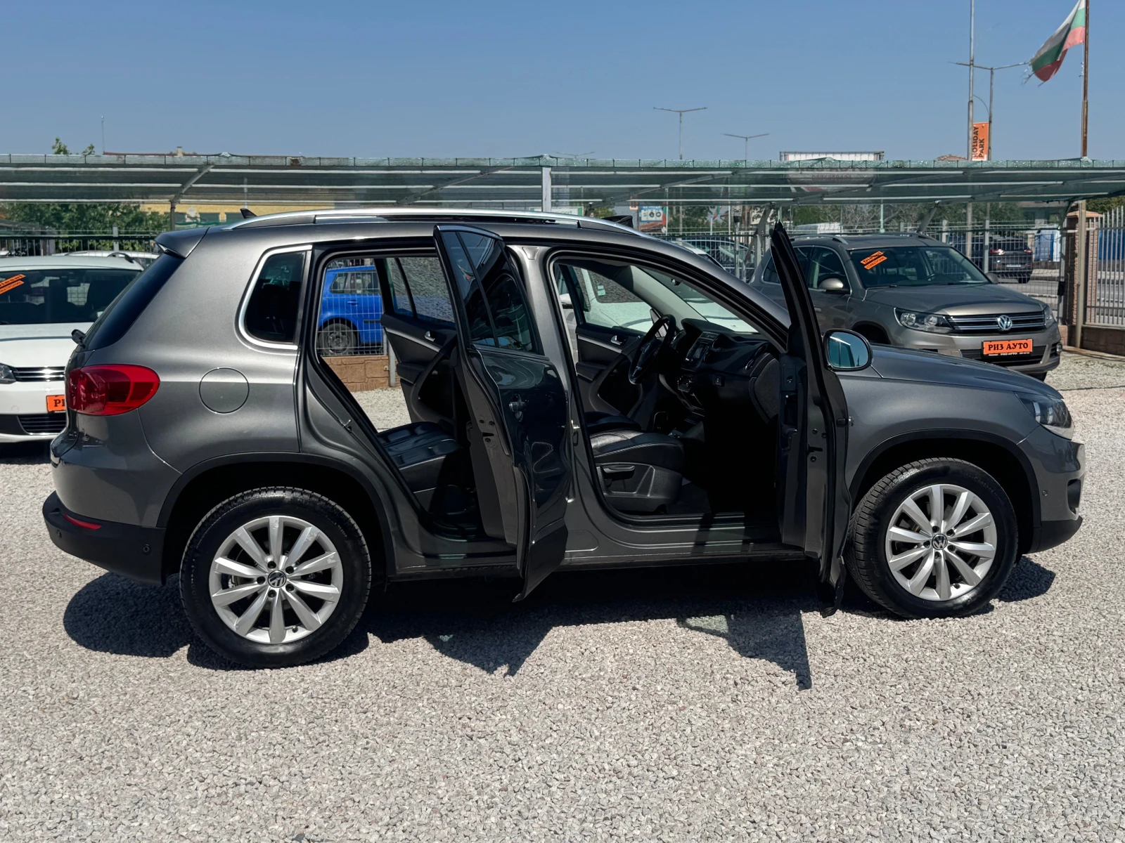 VW Tiguan 2.0TDI* AUT* NAVI* 177ks* 4х4* PANORAMA* LIZING - изображение 6