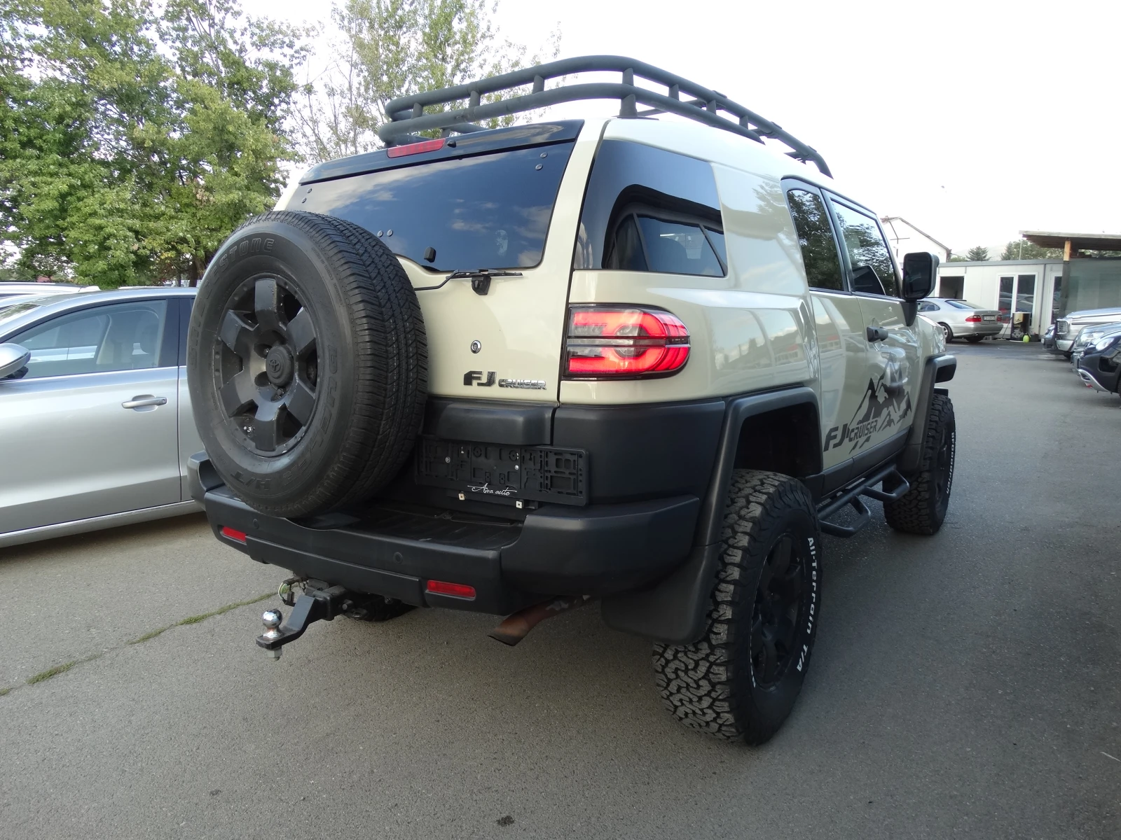 Toyota Fj cruiser 4.0 V6 VVTI GAZ - изображение 3