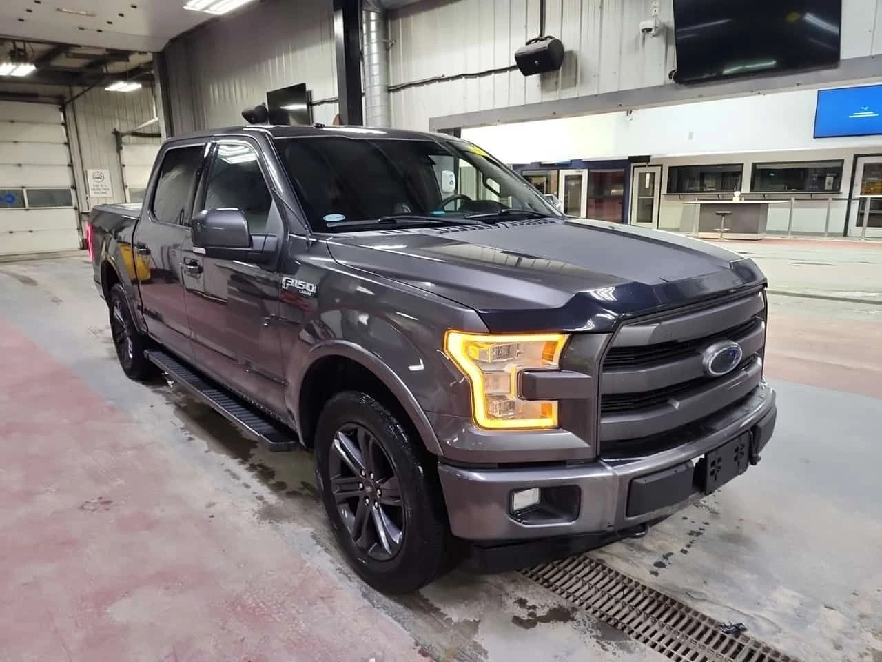 Ford F150 LARIAT/5.0/КОЖА/НАВИ/ПРЕДСТАВИТЕЛСТВО - изображение 2