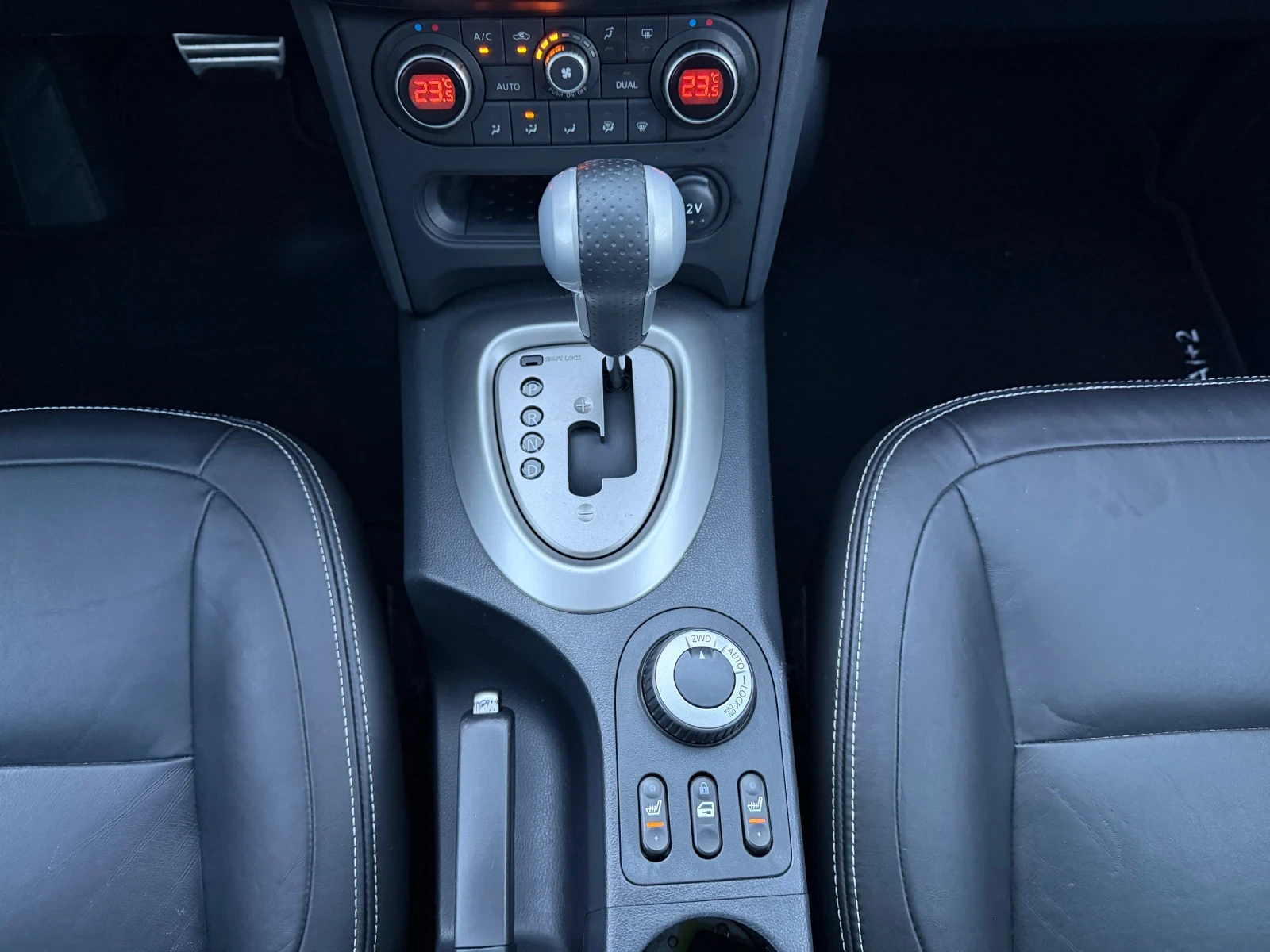 Nissan Qashqai + 2 2.0DCI 4WD Tekna | Mobile.bg � ����������� 13