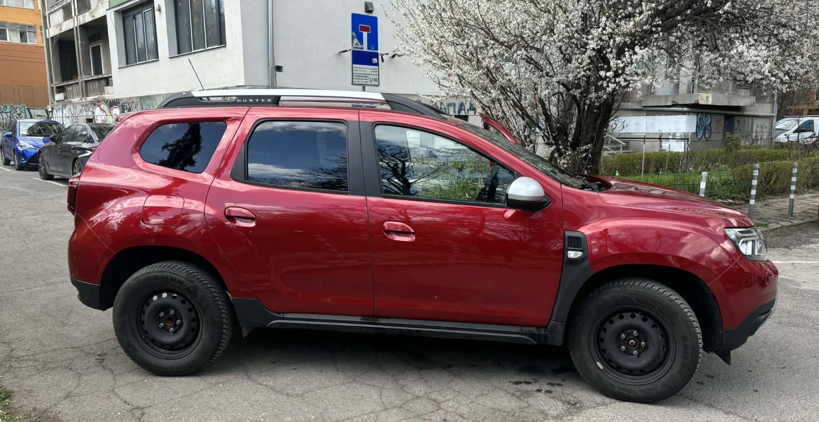 Dacia Duster ГАЗ/БЕНЗИН/18 000 КМ., снимка 6 - Автомобили и джипове - 53982799