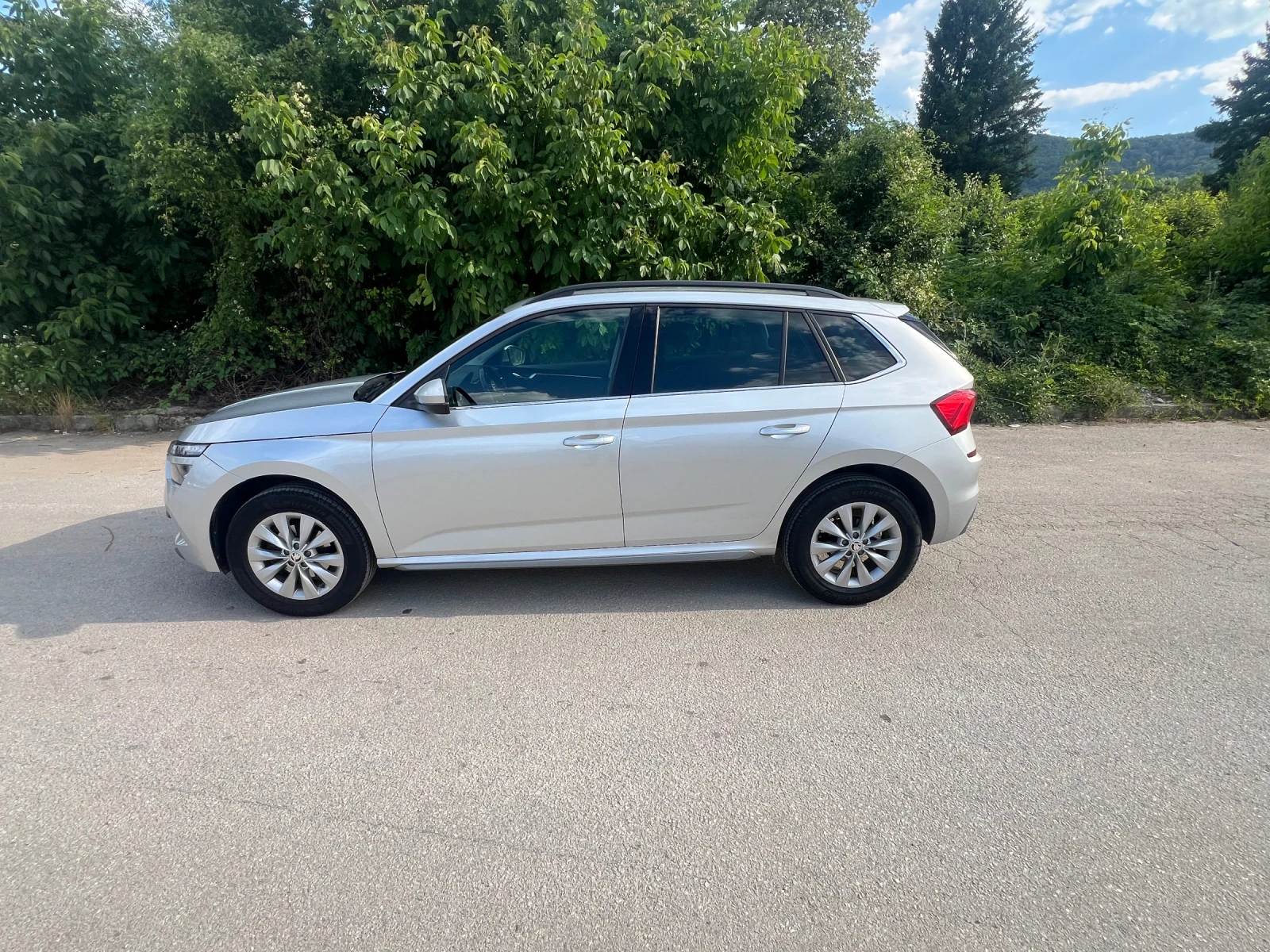 Skoda Kamiq, снимка 8 - Автомобили и джипове - 54140417
