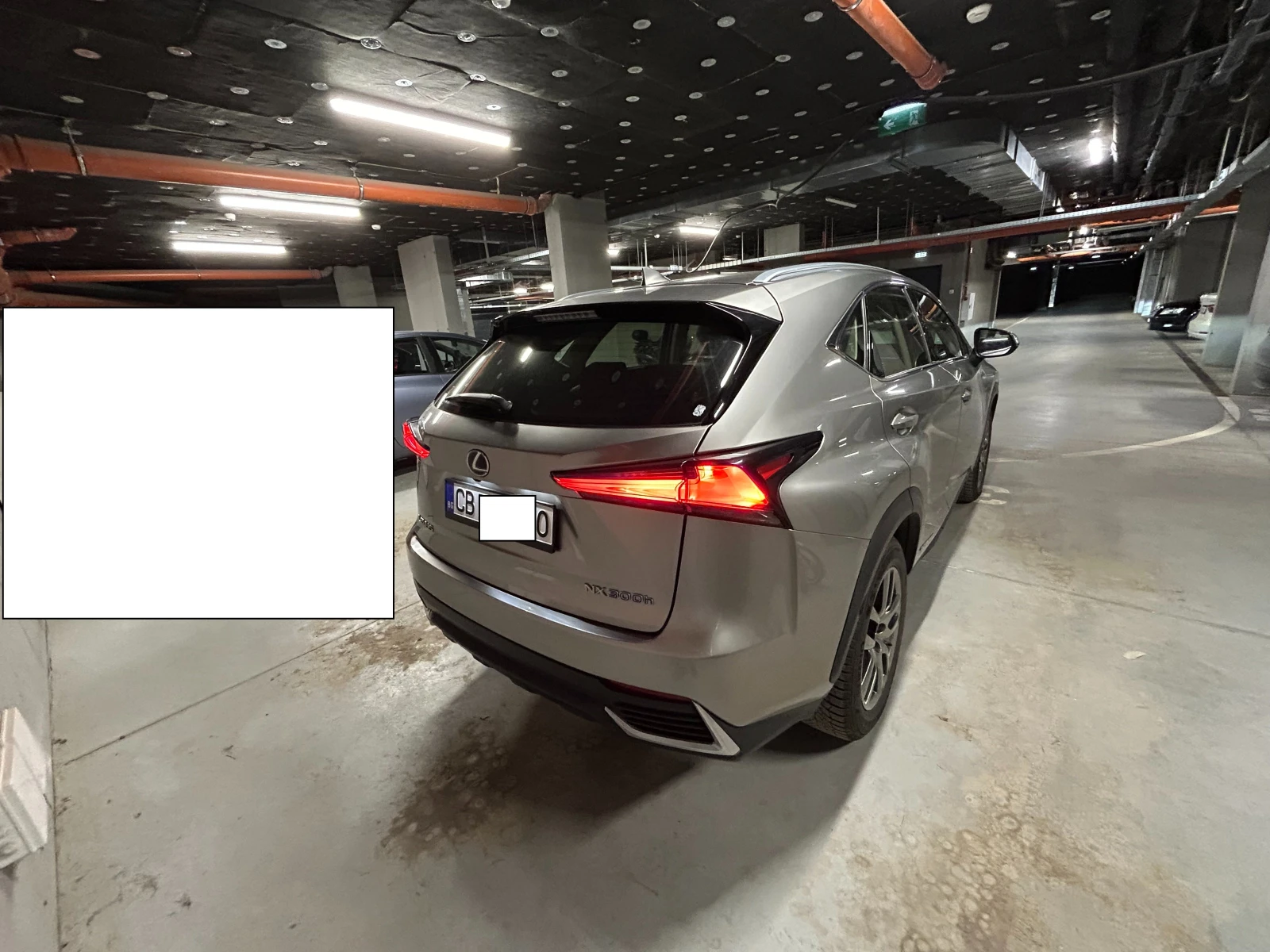 Lexus NX 300h, снимка 4 - Автомобили и джипове - 54141379