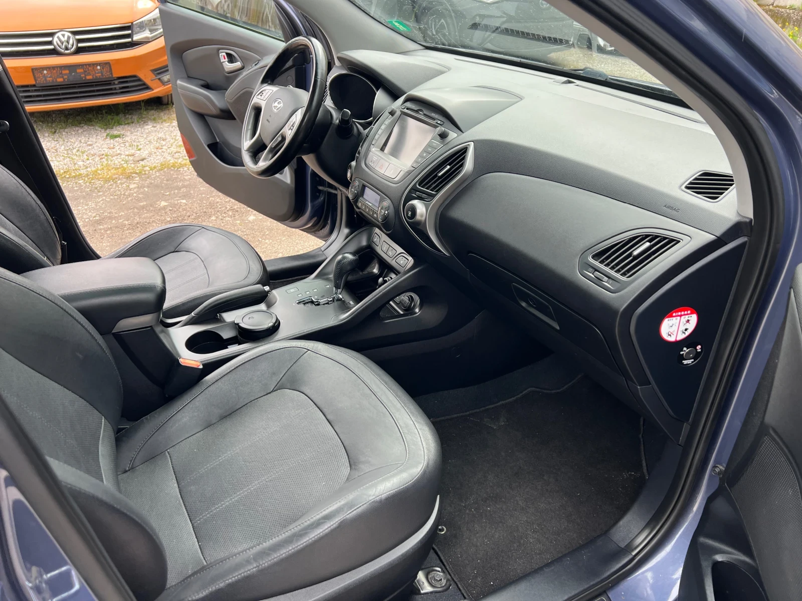 Hyundai IX35, снимка 14 - Автомобили и джипове - 54387458