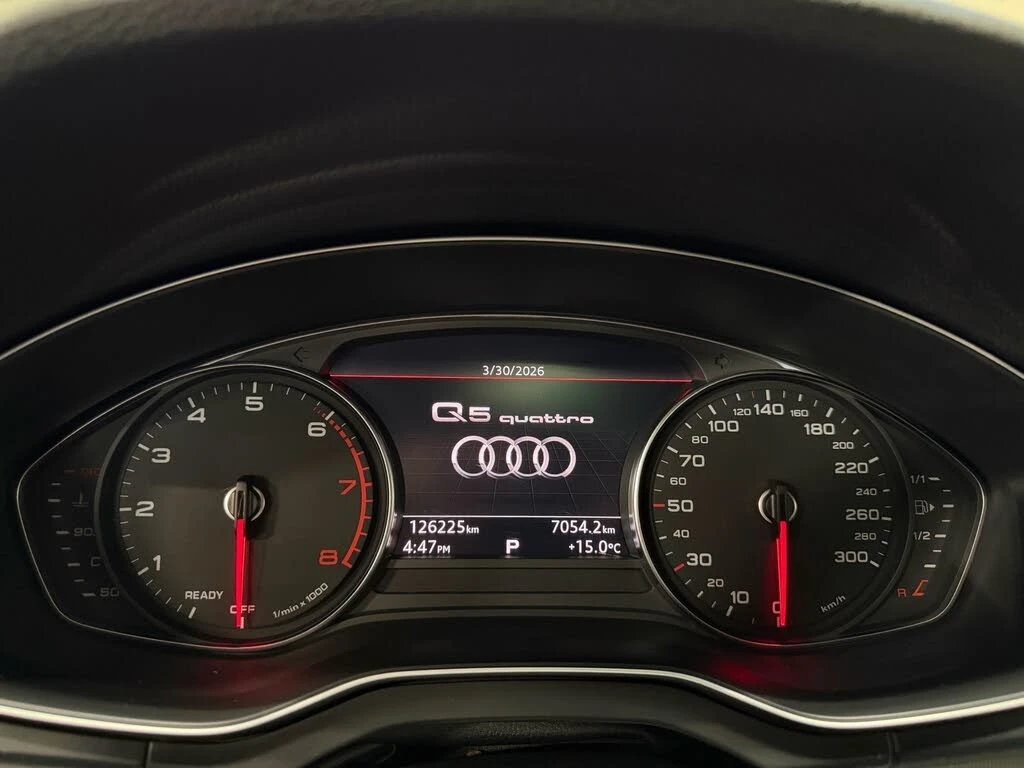Audi Q5 TFSI quattro Progressiv* AвтоКредит * (ЦЕНА ДО БГ), снимка 17 - Автомобили и джипове - 54455976