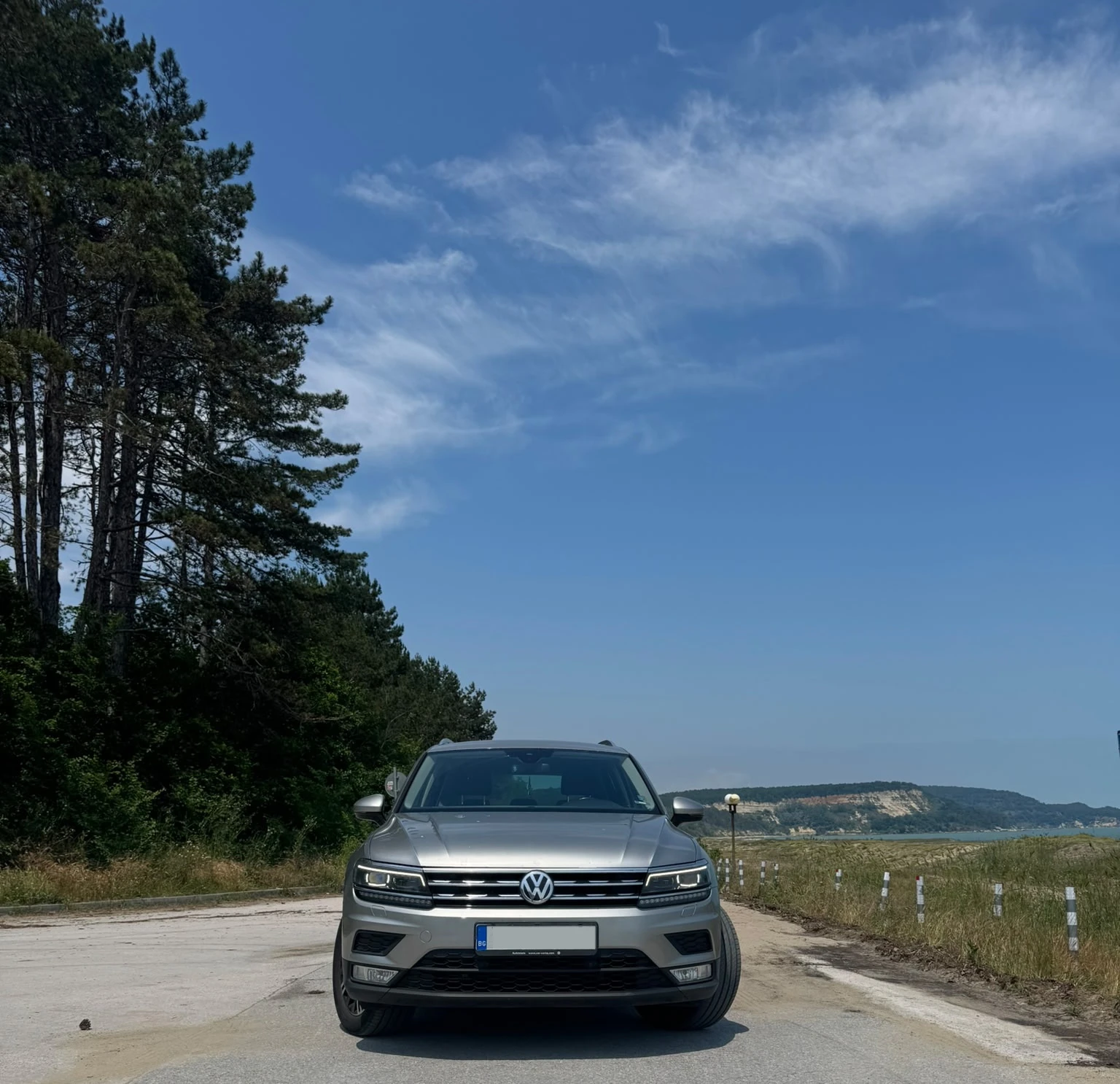 VW Tiguan 2.0 TDI, снимка 3 - Автомобили и джипове - 54782837