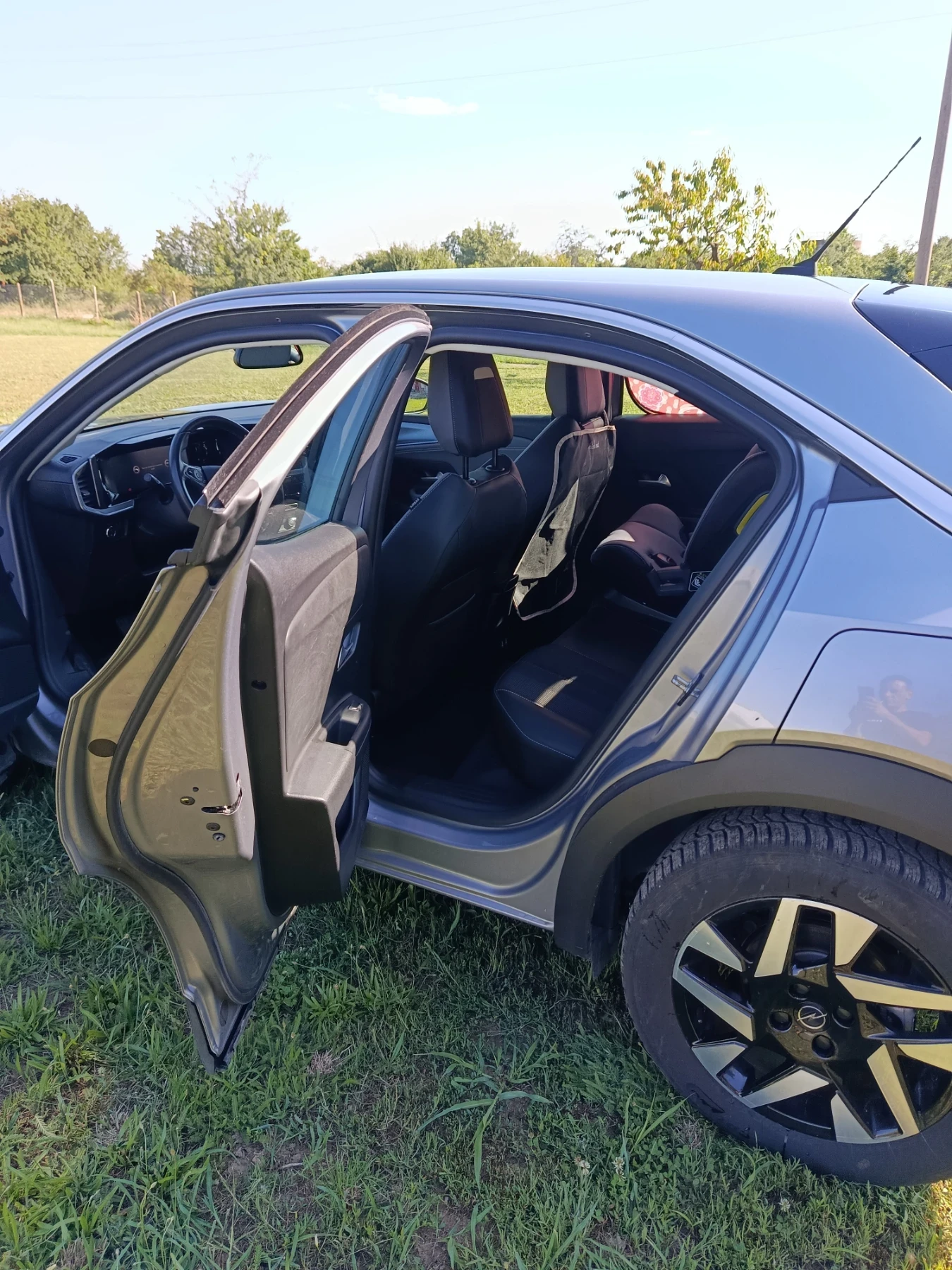Opel Mokka, снимка 6 - Автомобили и джипове - 55423935