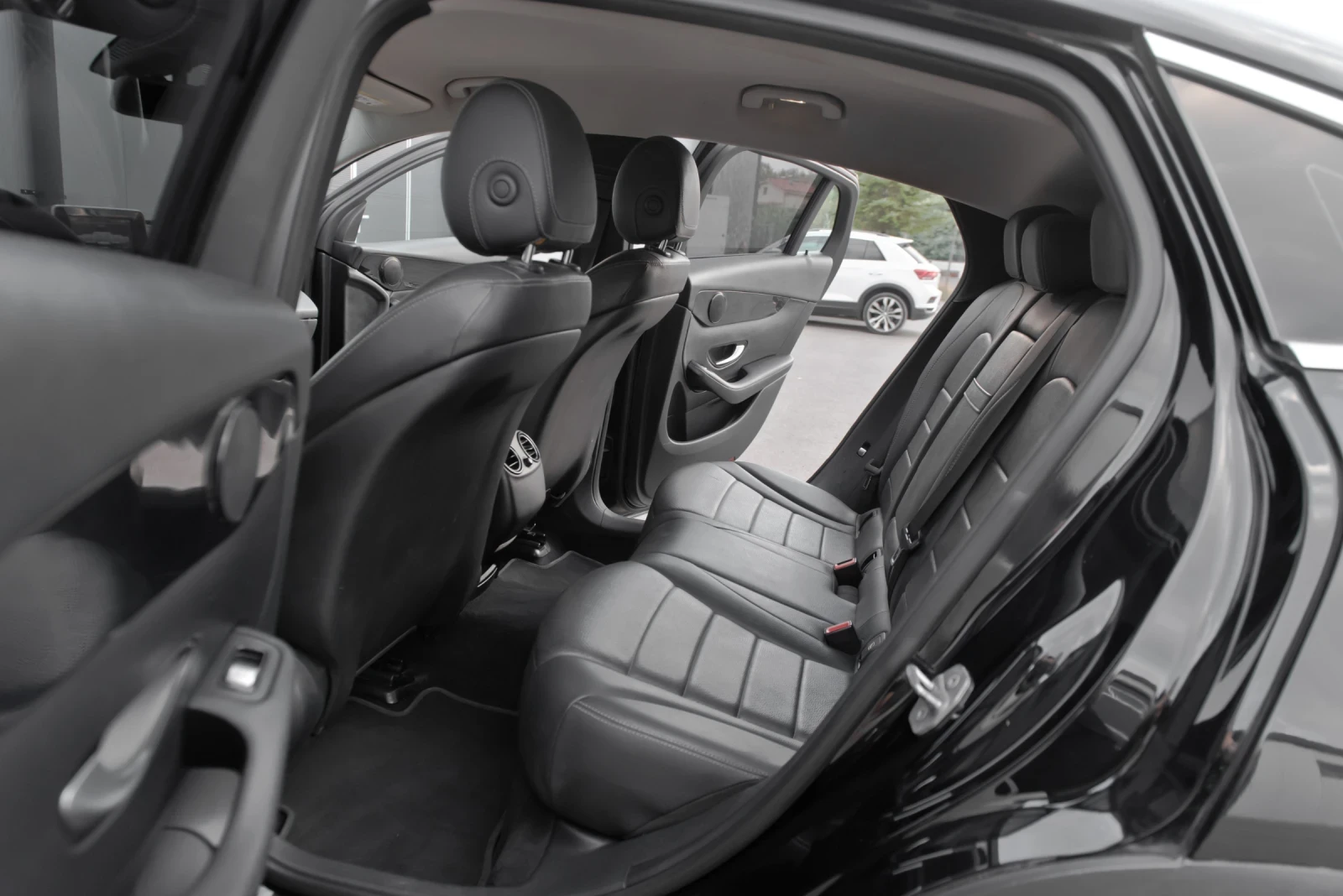 Mercedes-Benz GLC 250 D 4Matic* Coupe* 9G* Регистрирана* , снимка 10 - Автомобили и джипове - 55594498