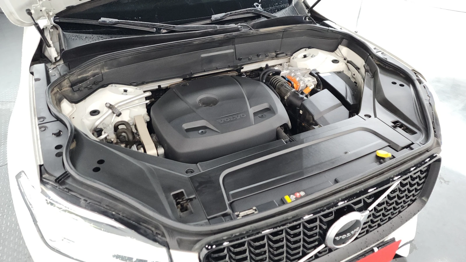 Volvo Xc90 T8 R-Design Plug-in Hybrid, снимка 5 - Автомобили и джипове - 55742502