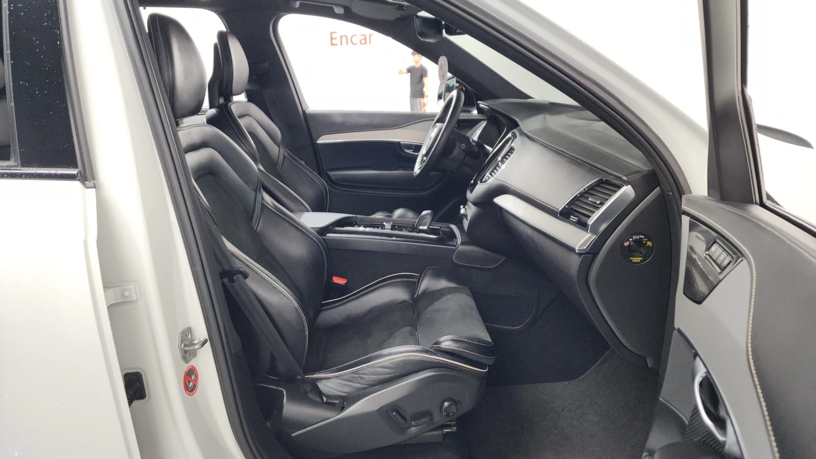 Volvo Xc90 T8 R-Design Plug-in Hybrid, снимка 10 - Автомобили и джипове - 55742502