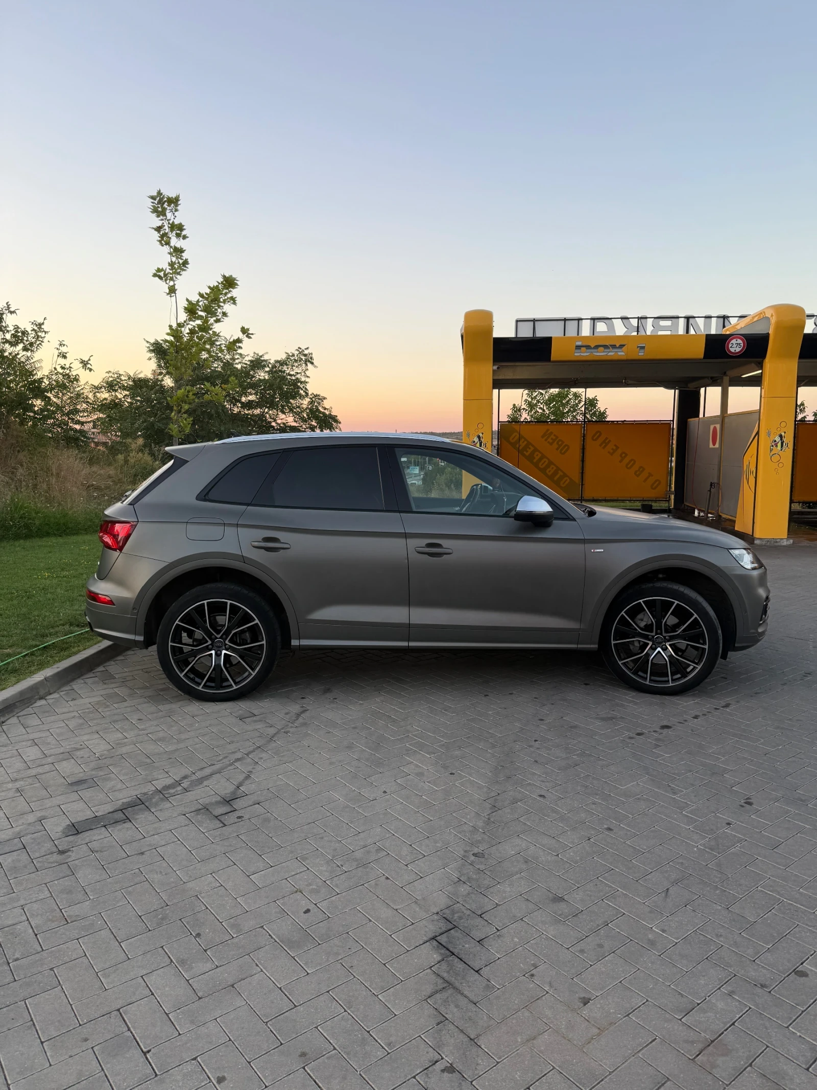 Audi Q5, снимка 5 - Автомобили и джипове - 55754237