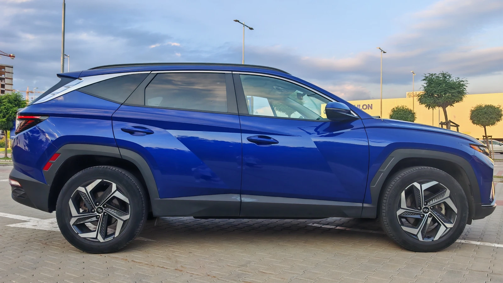 Hyundai Tucson 2.5 HTRAC, снимка 4 - Автомобили и джипове - 55838535