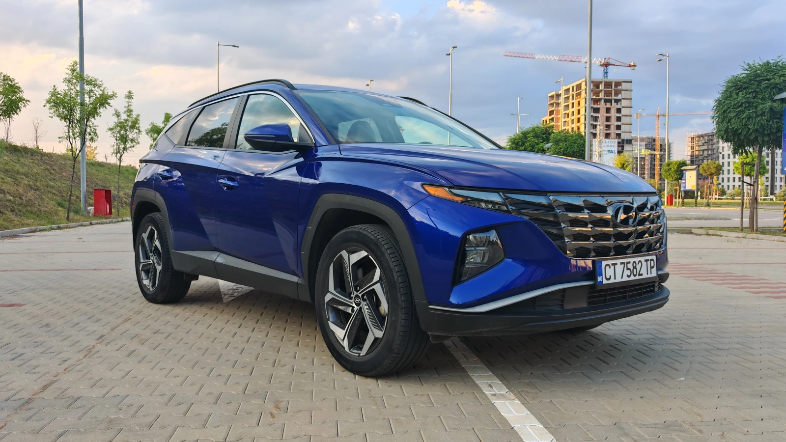 Hyundai Tucson 2.5 HTRAC, снимка 7 - Автомобили и джипове - 55838535