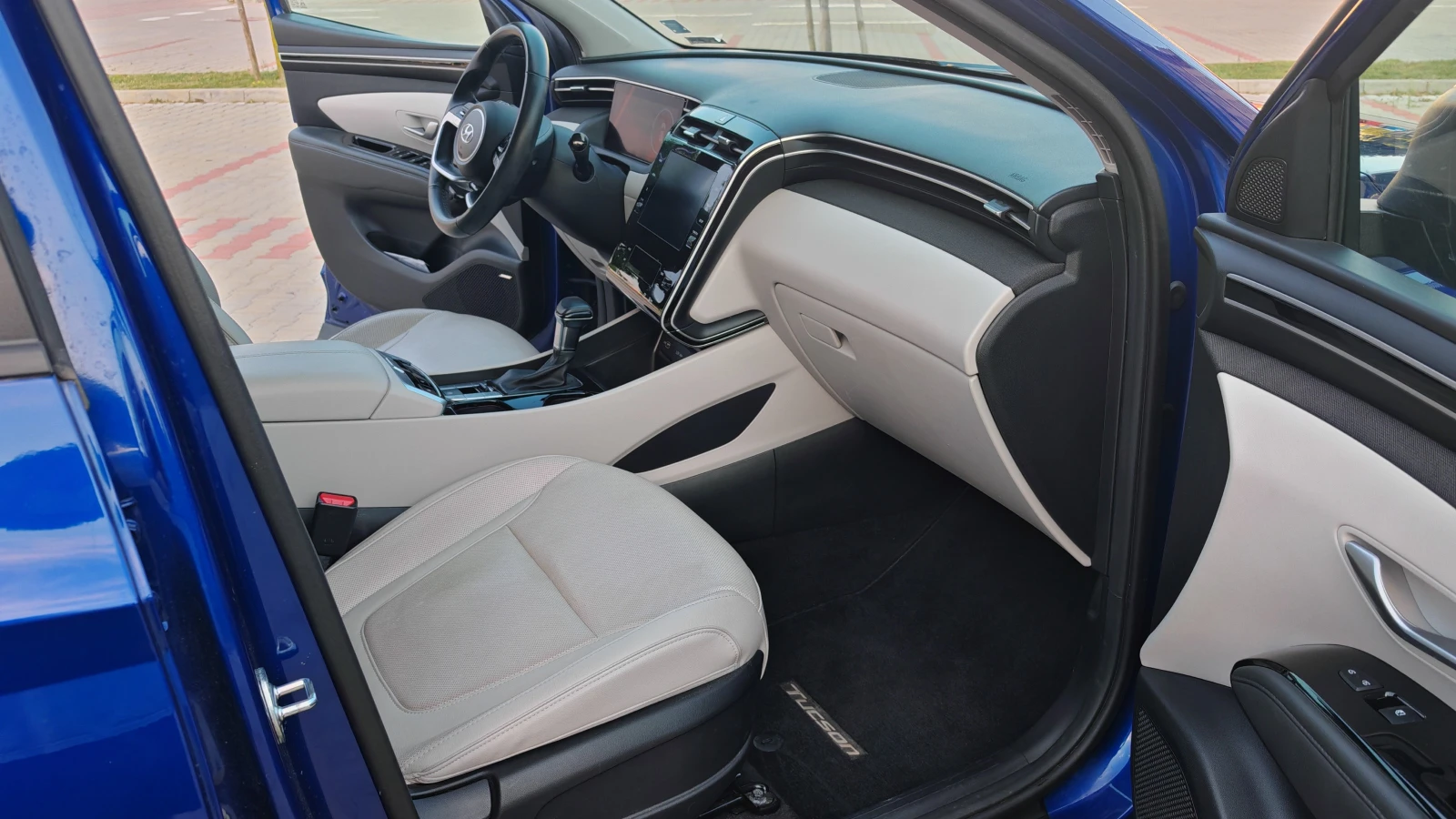 Hyundai Tucson 2.5 HTRAC, снимка 13 - Автомобили и джипове - 55838535