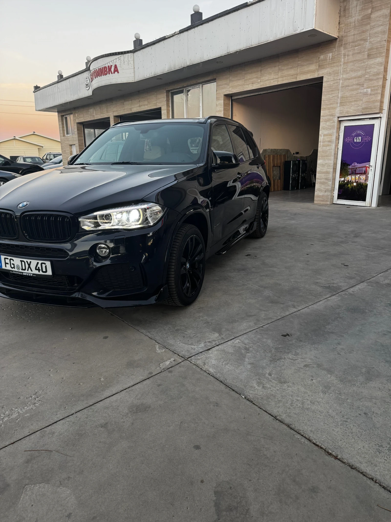 BMW X5 BMW X5 M_Paket 4.0 D X.Drive, снимка 4 - Автомобили и джипове - 55993712