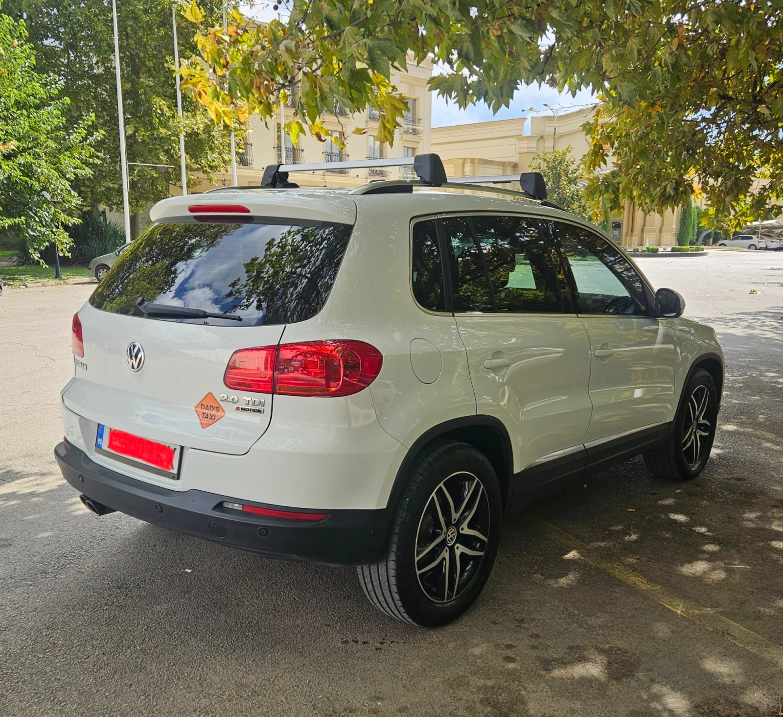 VW Tiguan 2.0TDI 150, снимка 5 - Автомобили и джипове - 56313359