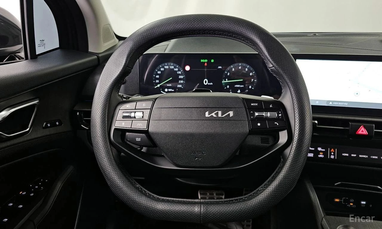 Kia Sportage, снимка 8 - Автомобили и джипове - 56739964