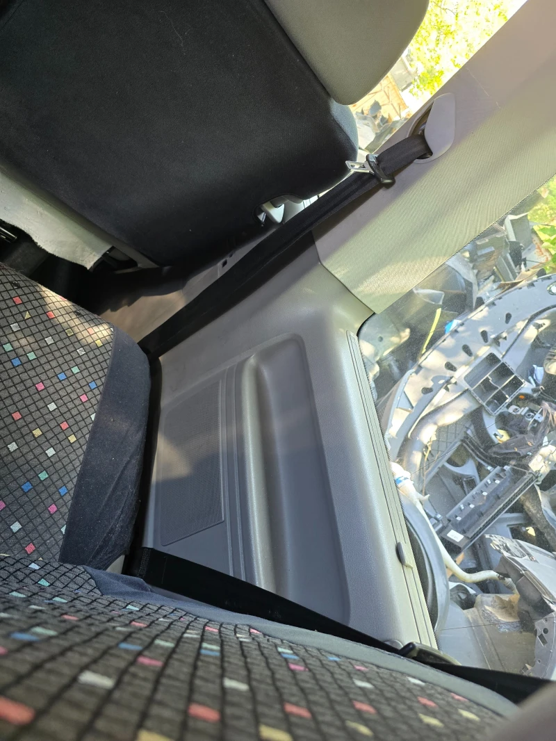 VW T5 2.5 4x4 AXD CARAVELLE, снимка 12 - Бусове и автобуси - 50547474