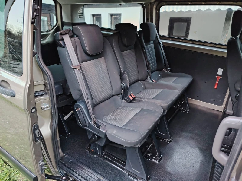 Ford Transit Custom, снимка 3 - Бусове и автобуси - 52424276