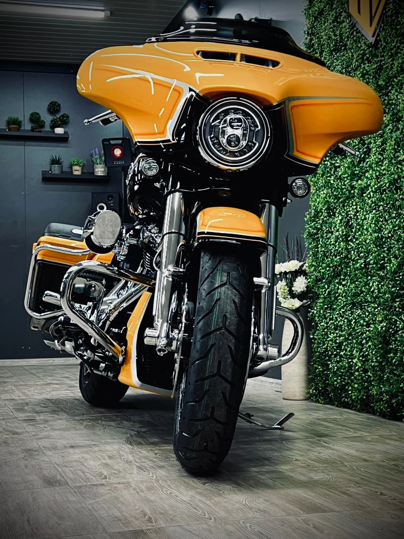 Harley-Davidson CVO Street Glide , снимка 2 - Мотоциклети и мототехника - 55612134