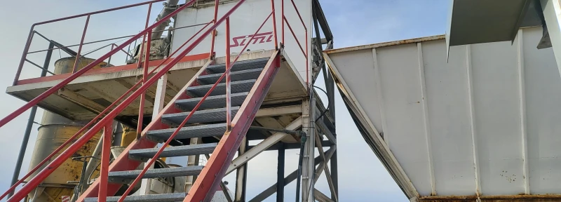 Бетон миксер Mercedes мобилен бетонов възел, снимка 4 - Индустриална техника - 52597483