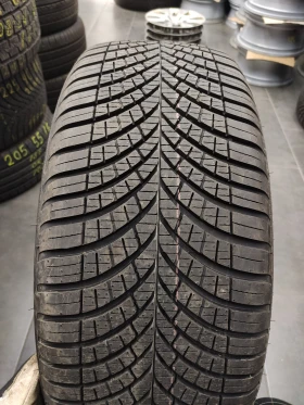 Гуми Всесезонни 245/45R19, снимка 2