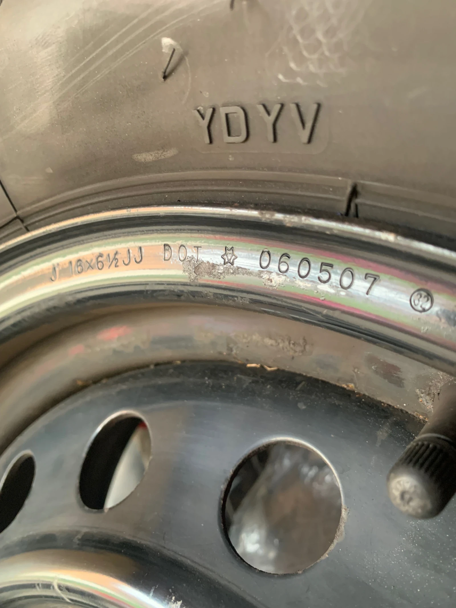 ���� � ������ 215/70R16 �� Mitsubishi Outlander | Mobile.bg � ����������� 11