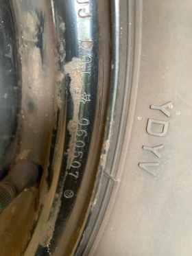 Гуми с джанти Bridgestone 215/70R16, снимка 2 - Гуми и джанти - 52515873
